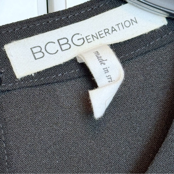 BCBGeneration LBD Little Black Dress Keyhole Mini Medium Classic Minimalist - Picture 7 of 11